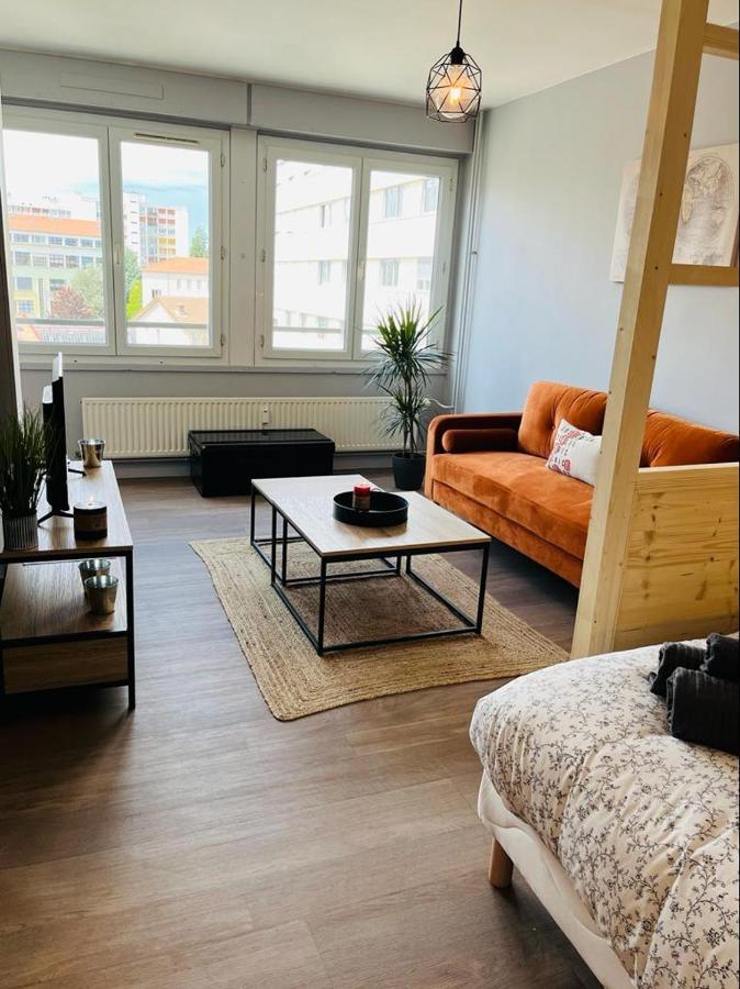 سانت إتيان Espace 500 - Cosy, Wifi & Vue Sur La Ville المظهر الخارجي الصورة
